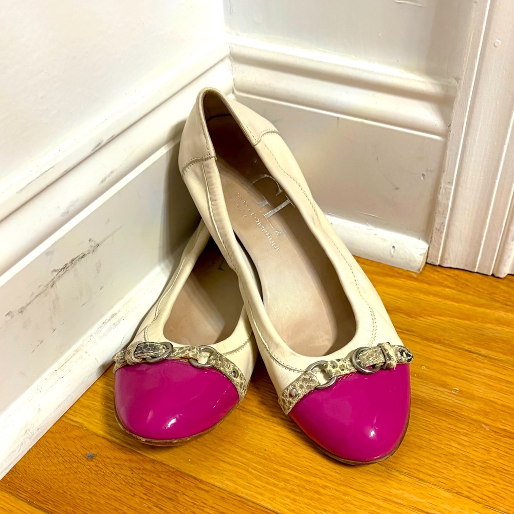 🍁FALL SALE 🍂 Make an offer!! 
AGL Pink Cap Toe Ballet Flats Size 38.5